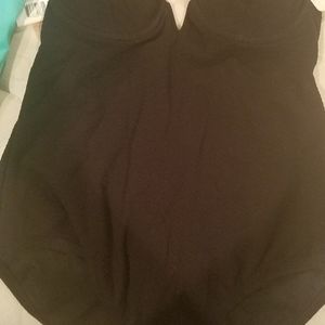 Jessica Simpson bathing suit black,size L